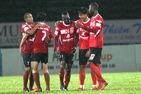 Tong hop ban thang: Hai Phong 1-1 Dong Tam Long An hinh anh
