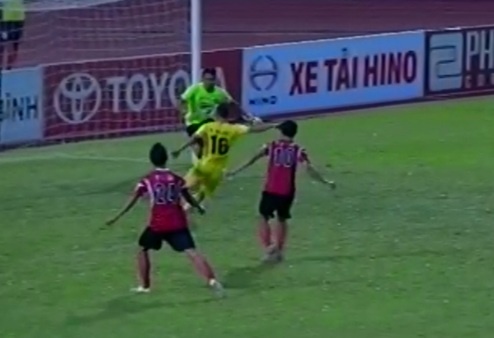 Tong hop ban thang: Dong Tam Long An 2-1 Thanh Hoa hinh anh
