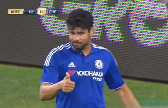 Pha dut diem trung xa ngang cua Diego Costa hinh anh