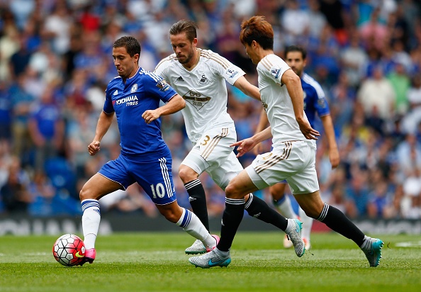 Man trinh dien cua Eden Hazard truoc Swansea hinh anh