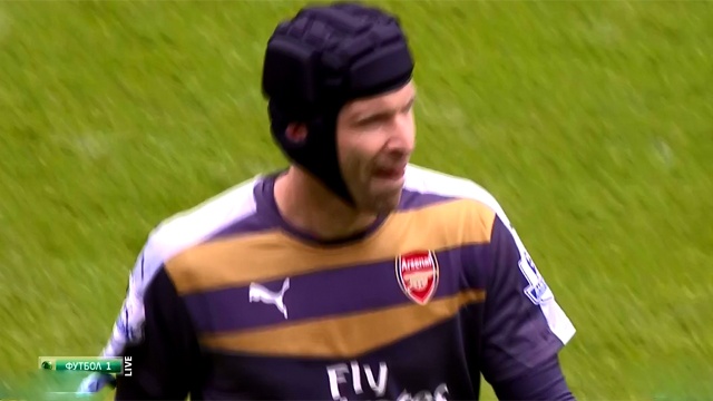 Sai lam cua Petr Cech khien Arsenal nhan ban thua hinh anh