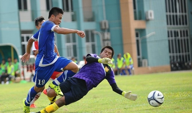 Nhung pha bong dang chu y tran U19 Viet Nam 6-0 U19 Lao hinh anh