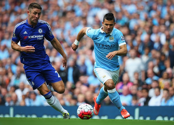 Aguero ghi ban dang cap mo ty so cho Man City hinh anh