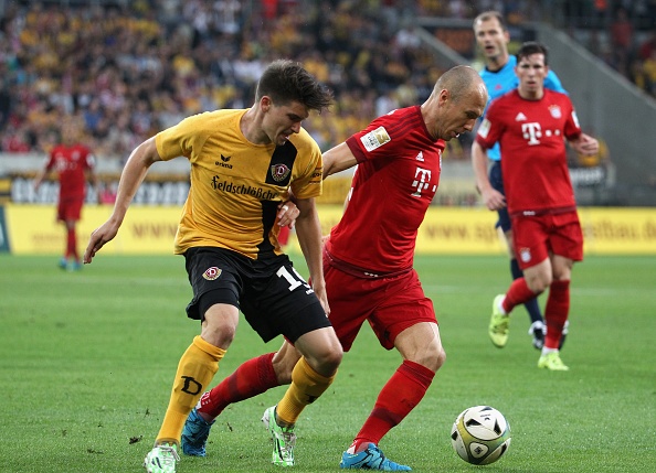 Robben, Vidal ghi ban giup Bayern thang Dresden 3-1 hinh anh