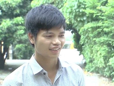 9X lam giau tu trong rau trong thung xop hinh anh
