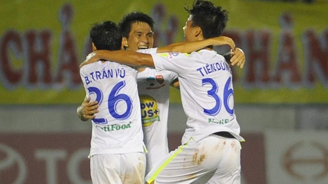 Tong hop tran dau: Hoang Anh Gia Lai 3-1 Song Lam Nghe An hinh anh