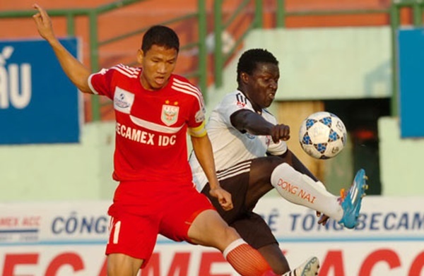 Truc tiep bong da: Becamex Binh Duong - Dong Nai hinh anh