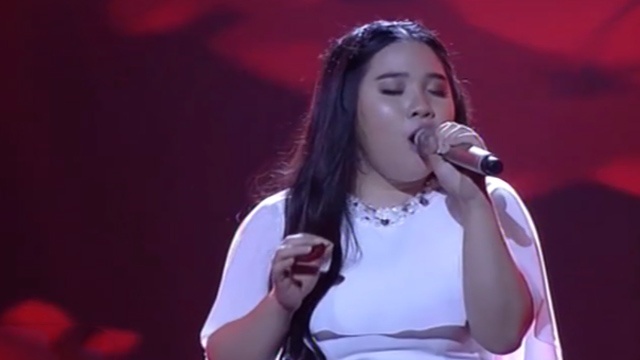 Van Anh the hien ca khuc 'Mau hoa do' hinh anh