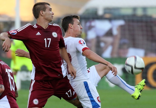 Tong hop tran dau: DT Latvia 1-2 DT Sec hinh anh