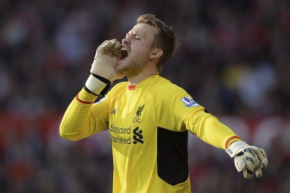 Mignolet cuu thua hay nhat vong 8 Ngoai hang Anh hinh anh
