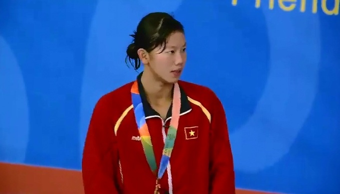 Video Anh Vien nhan HCV tai giai quan su the gioi hinh anh