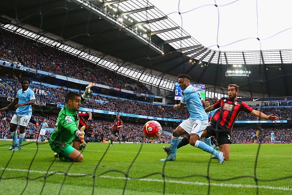 Top 5 ban thang dep vong 9 Ngoai hang Anh hinh anh