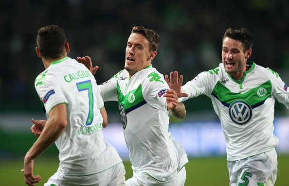 Tong hop tran dau: Wolfsburg 2-0 PSV Eindhoven hinh anh