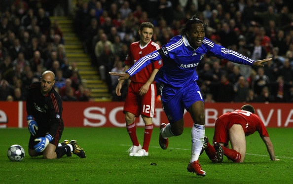 Top 10 ban thang dep o dai chien Chelsea - Liverpool hinh anh