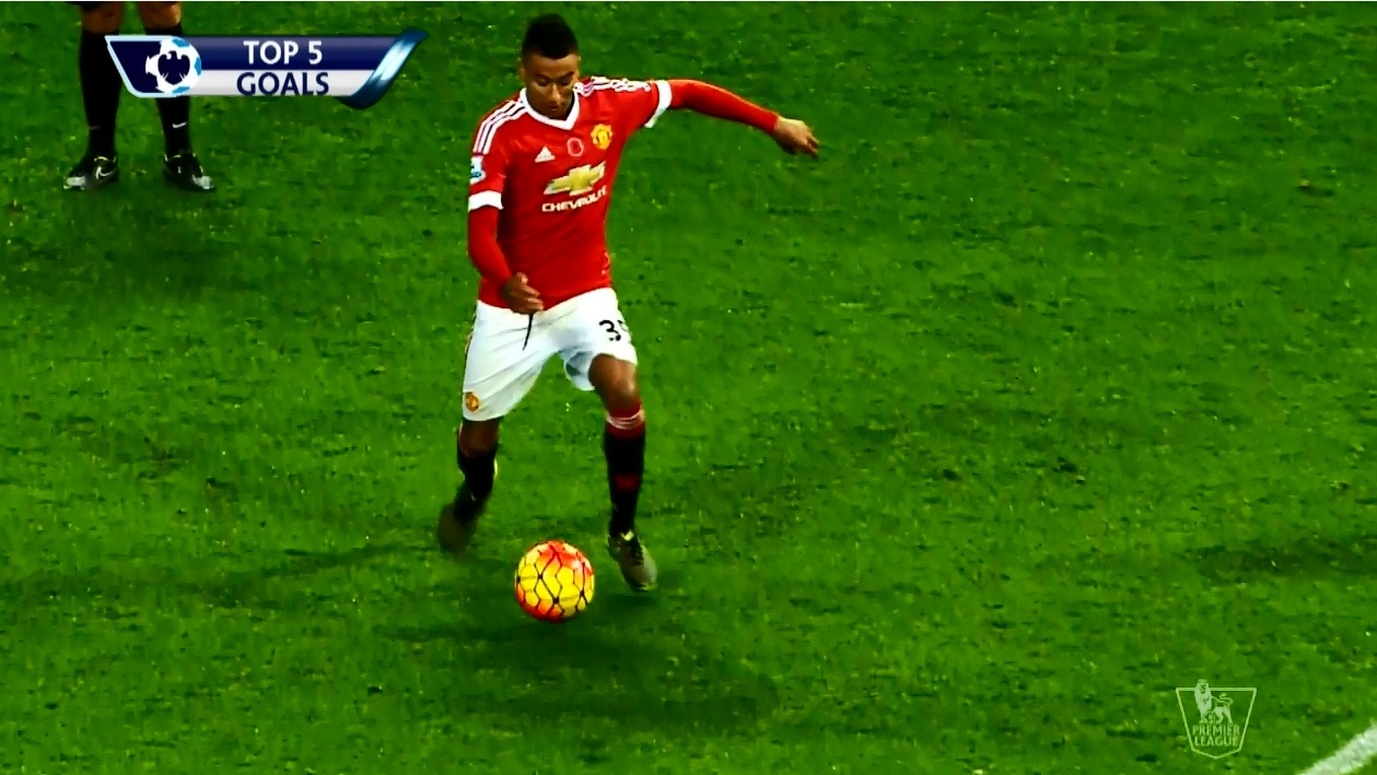 Top 5 ban thang dep o vong 12 Ngoai hang Anh hinh anh