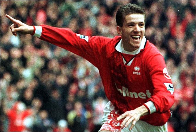 Phut huy hoang cua Juninho o Ngoai hang Anh hinh anh