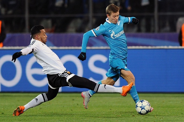 Tong hop tran dau: Zenit 2-0 Valencia hinh anh