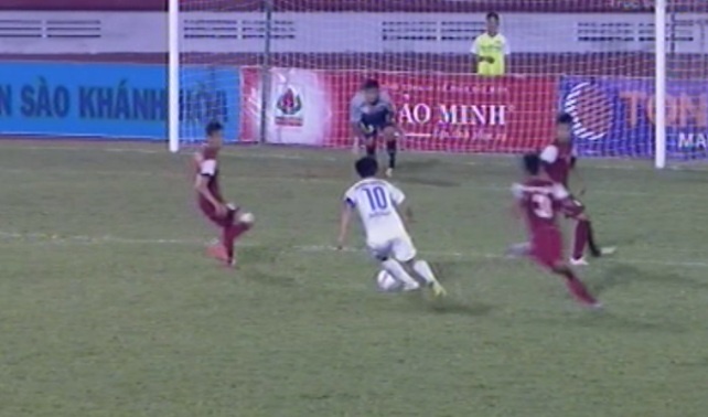 Pha solo dinh cao cua Cong Phuong hinh anh