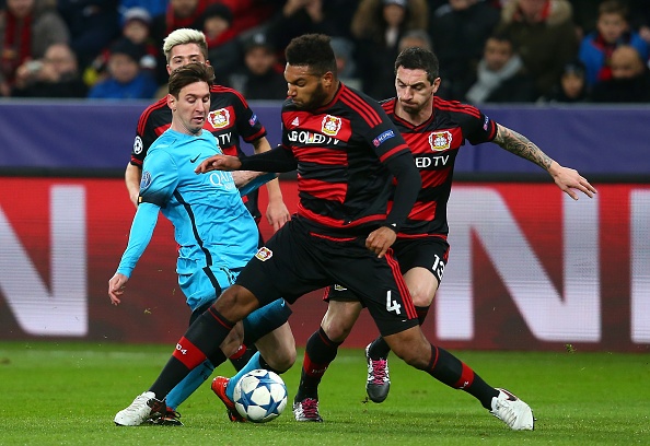 Tong hop tran dau: Bayer Leverkusen 1-1 Barcelona hinh anh