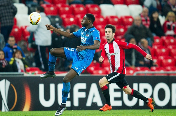 Tinh huong khung thanh AZ Alkmaar nhu co ma am hinh anh