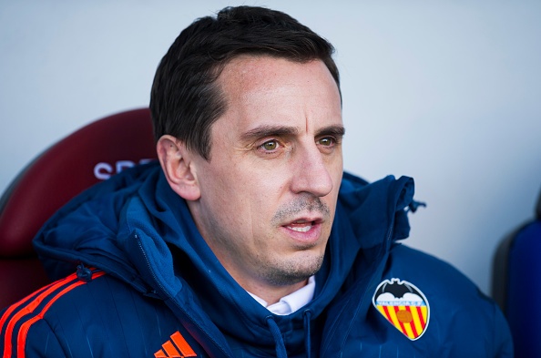 Doi bong cua Gary Neville may man cam hoa Eibar hinh anh