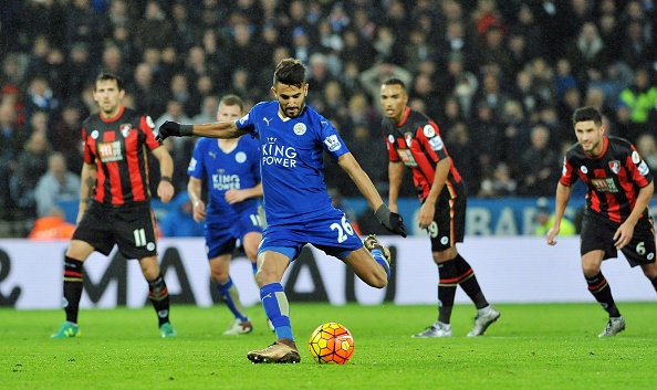 Riyad Mahrez sut hong 11 m khien Leicester bi cam hoa hinh anh