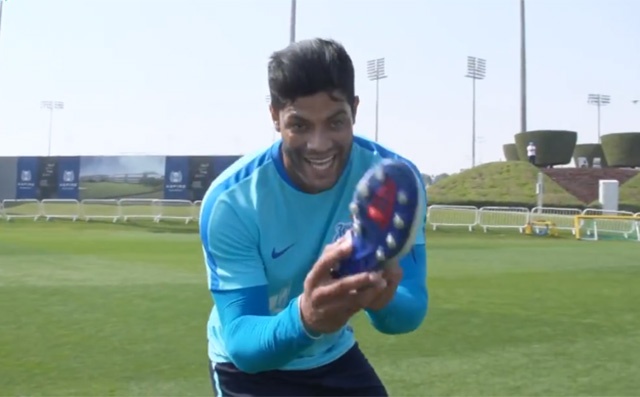 Man danh lua thu mon hai huoc cua Hulk hinh anh