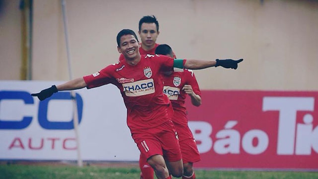 Tong hop tran dau: Binh Duong 2-0 Ha Noi T&T hinh anh