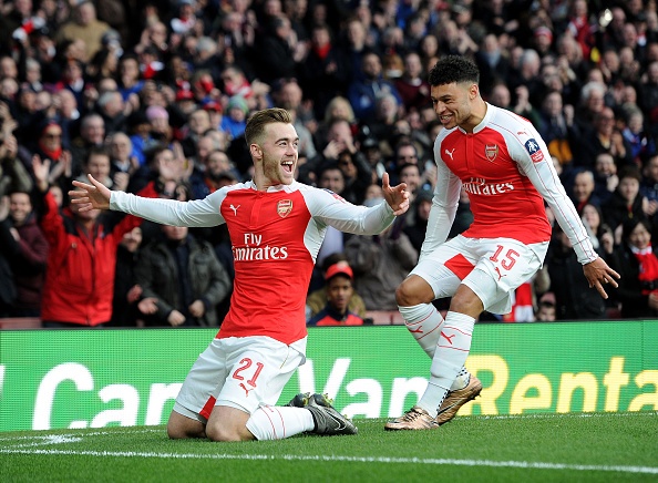 Tong hop tran dau: Arsenal 2-1 Burnley hinh anh