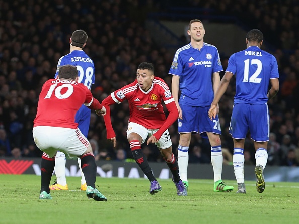 Lingard ghi ban dep nhat vong 25 Ngoai hanh Anh hinh anh