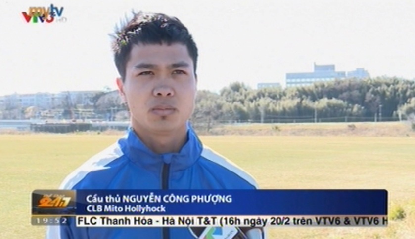 Buoi tap dau tien cua Cong Phuong tai Mito Hollyhock hinh anh