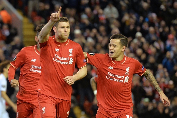 Tong hop tran dau: Liverpool 1-0 Augsburg hinh anh