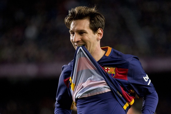 Dan sao Barcelona chao khan gia Viet Nam hinh anh