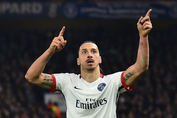 Man trinh dien cua Ibrahimovic truoc Chelsea hinh anh