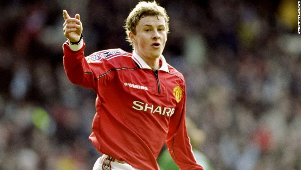 10 cau thu sieu du bi trong lang bong da the gioi hinh anh