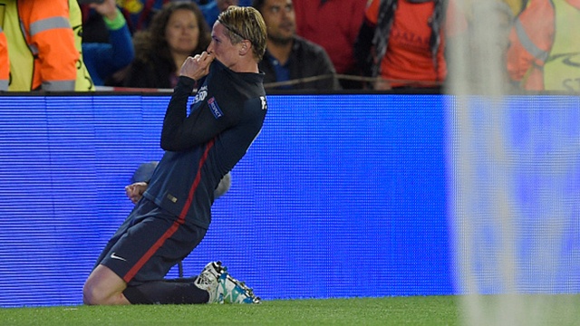 Torres xo hang Stegen mo ty so cho Atletico Madrid hinh anh