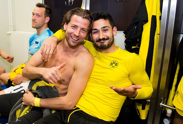 Dortmund gianh quyen vao chung ket cup Lien doan Duc hinh anh