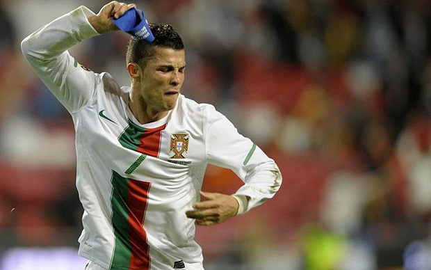 5 sieu pham hut dang tiec nhat cua Ronaldo hinh anh