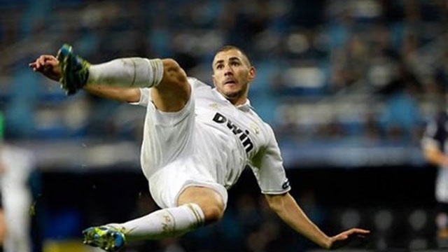 Nhung pha nga ban den dep nhat mua 2015-2016 hinh anh