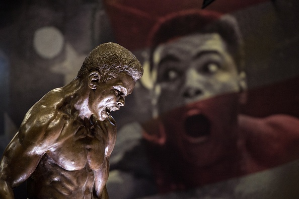 5 cu danh knock-out an tuong nhat cua Muhammad Ali hinh anh