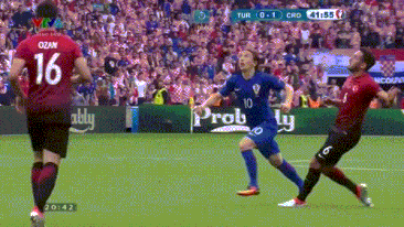 Pha sut xa tuyet dep cua Luka Modric hinh anh