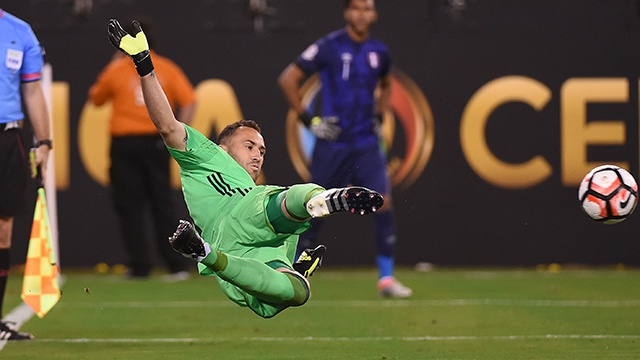 Colombia vao ban ket sau loat 11 m can nao hinh anh