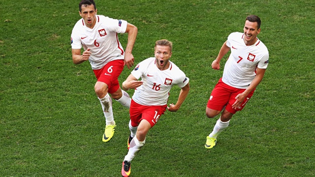 Video Euro 2016: Ba Lan 1-0 Ukraine hinh anh