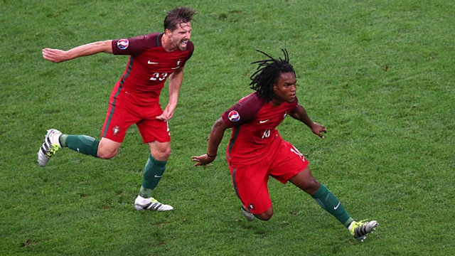 Renato Sanches ghi ban dep mat go hoa cho Bo Dao Nha hinh anh