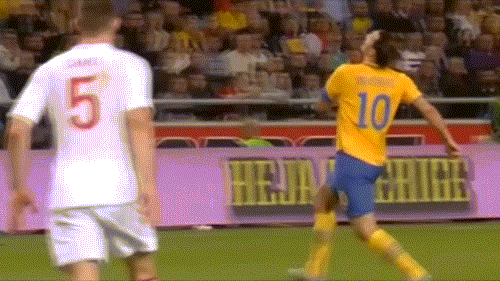 Nhung ban thang kinh dien cua cac huyen thoai bong da hinh anh