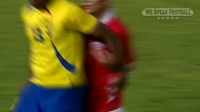 15 pha an va tho thien trong lich su bong da the gioi hinh anh