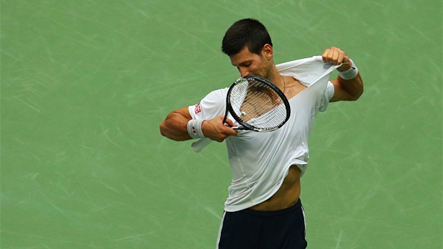 Video Novak Djokovic xe ao o ban ket My mo rong hinh anh