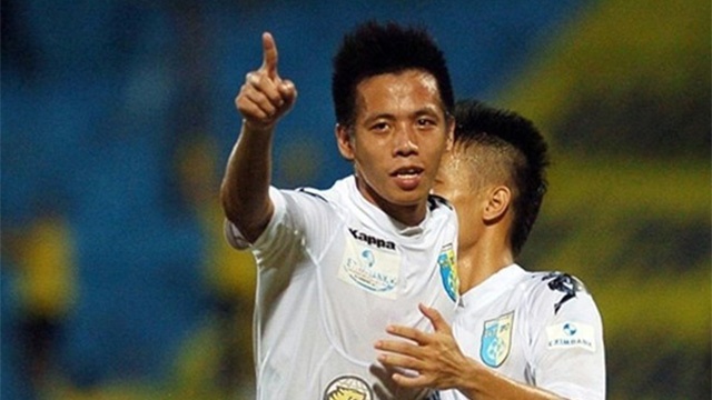 Ban thang phut bu gio cua Van Quyet hinh anh