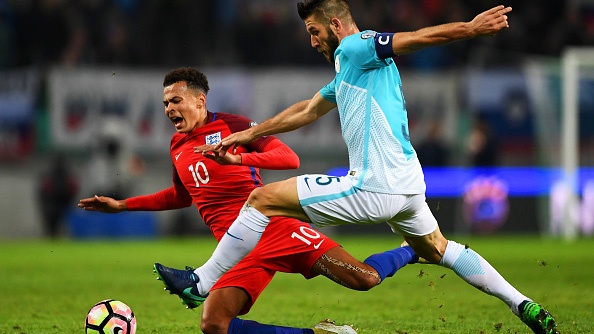 Video Slovenia cam hoa tuyen Anh 0-0 hinh anh
