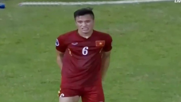 Nhung tinh huong choi ran cua U19 Viet Nam truoc U19 UAE hinh anh